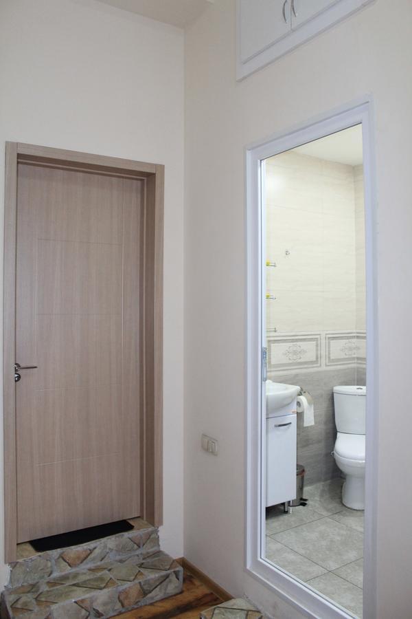 טביליסי Guesthouse Nati-Natia מראה חיצוני תמונה